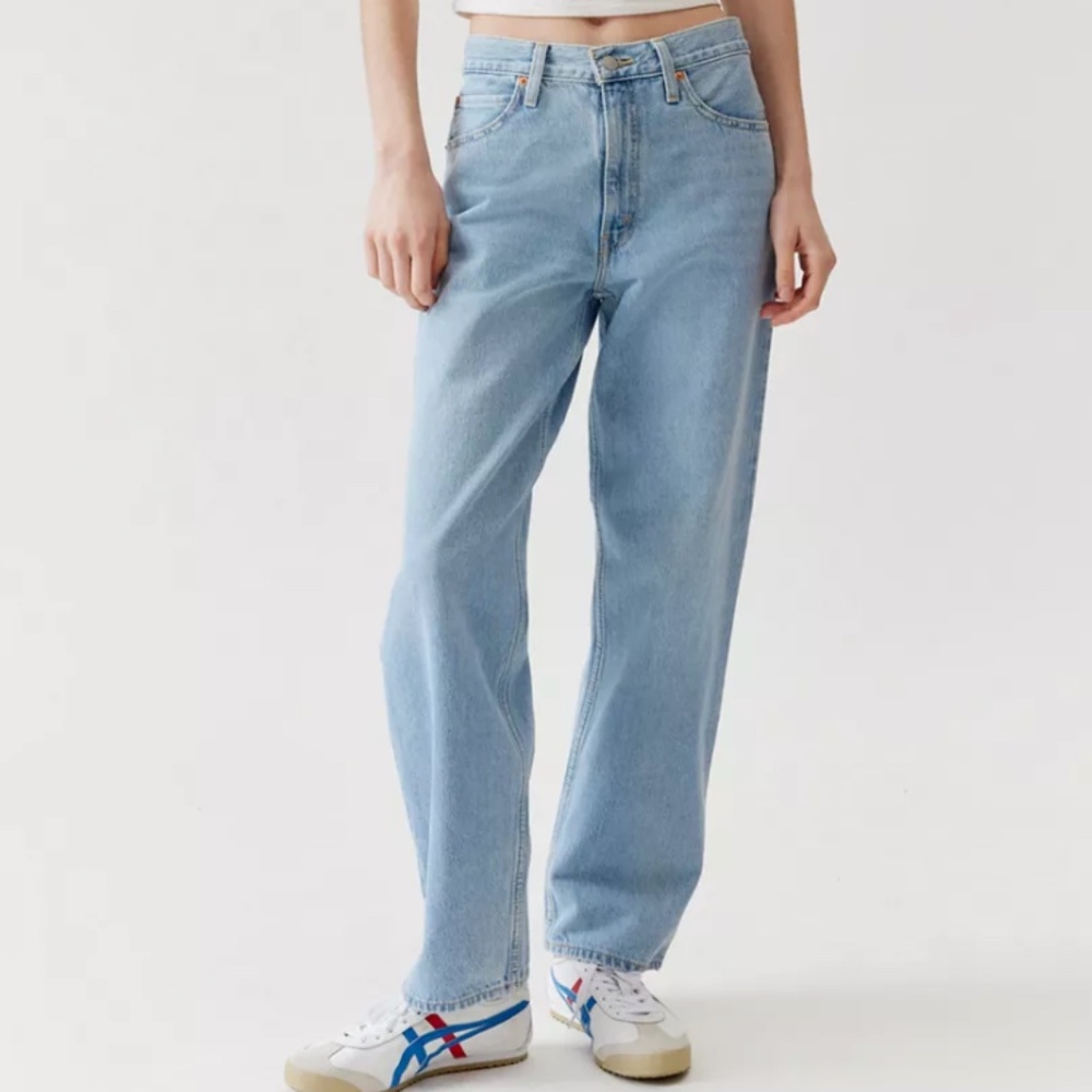 NEW Levi's Dad Jeans in Light size 30 Baggy Slouchy Straight Leg Denim Blue
